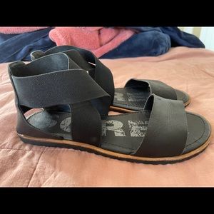 Sorel Black Slip on sandals. BARELY WORN!